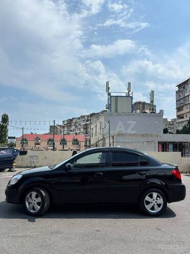 Kia Rio-4