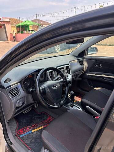 Kia Rio-9