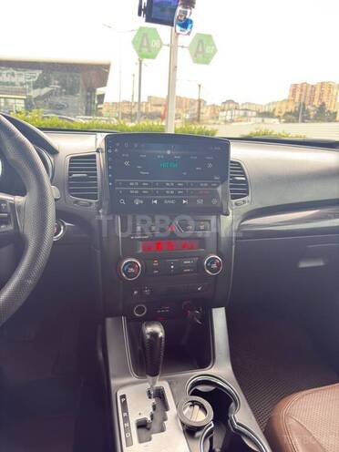 Kia Sorento-6