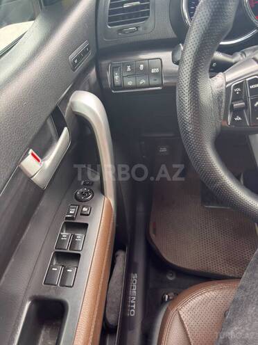 Kia Sorento-7