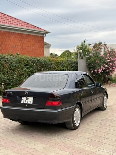 Mercedes C 200-4