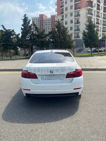 BMW 528-4