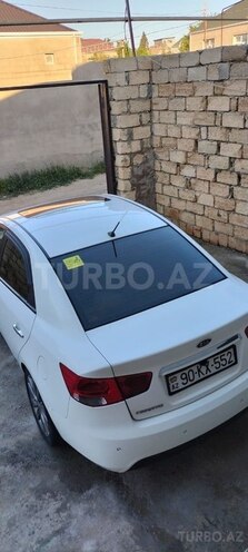 Kia Cerato-7