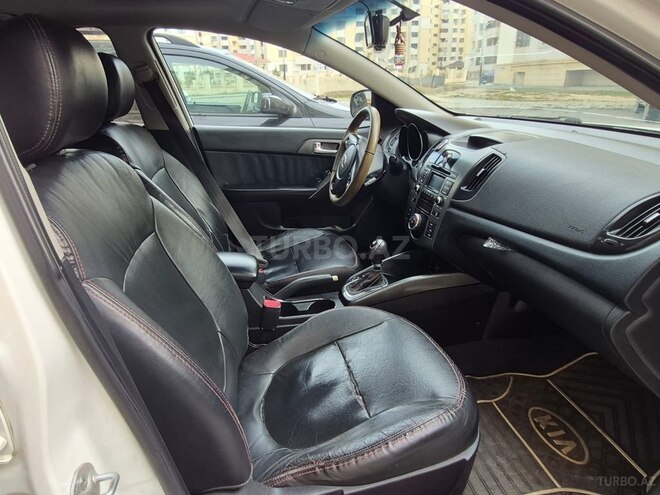 Kia Cerato-16