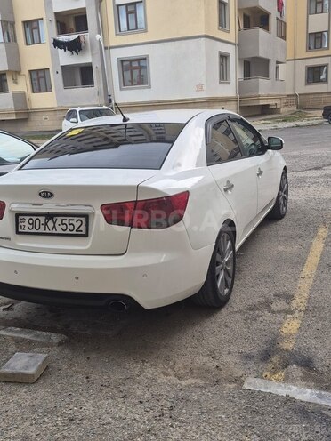 Kia Cerato-10
