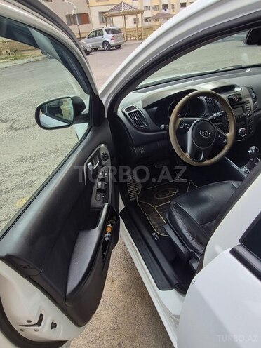 Kia Cerato-15