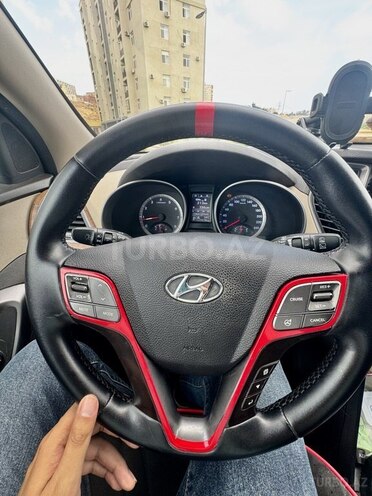 Hyundai Santa Fe-6
