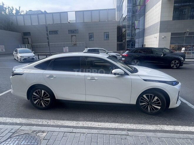 Changan Qiyuan A05-6