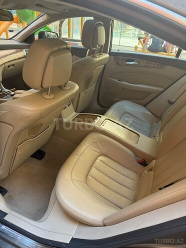 Mercedes CLS 350-6