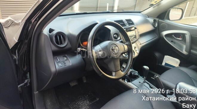 Toyota RAV4-5