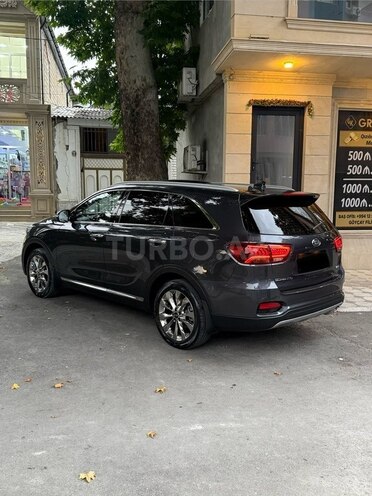 Kia Sorento-3