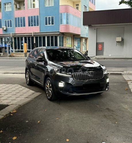 Kia Sorento-1