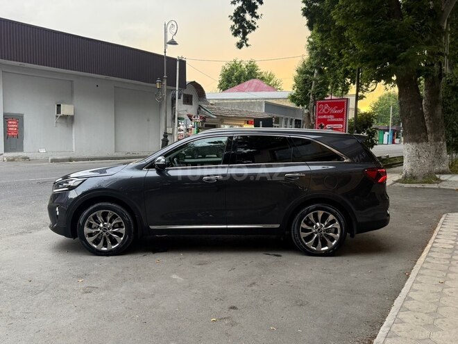 Kia Sorento-14
