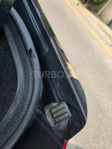 Ford Fusion (North America)-8