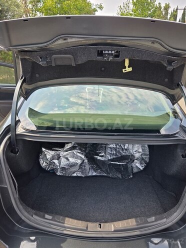 Ford Fusion (North America)-11