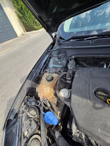 Ford Fusion (North America)-18