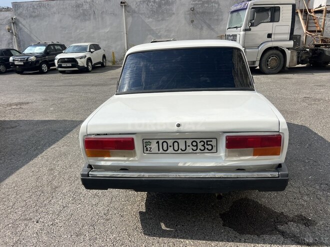 LADA (VAZ) 2107-5