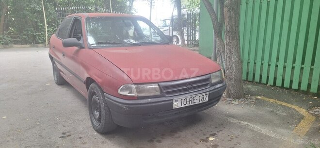 Opel Astra-1