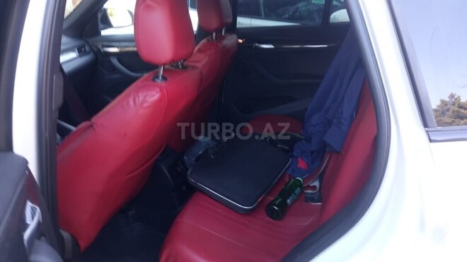 BMW X1-4