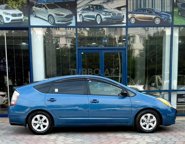 Toyota Prius-9
