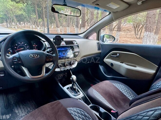 Kia Rio-14