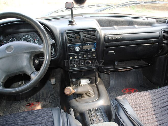 GAZ 31105 "Volga"-5