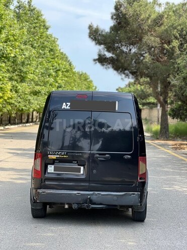 Ford Tourneo Connect-4