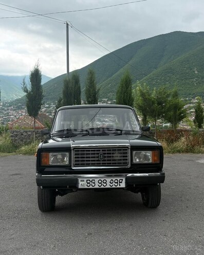 LADA (VAZ) 2107-1