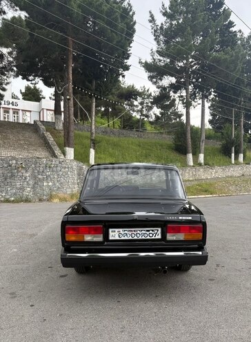 LADA (VAZ) 2107-5