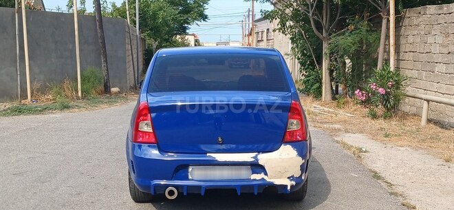 Renault Logan-5