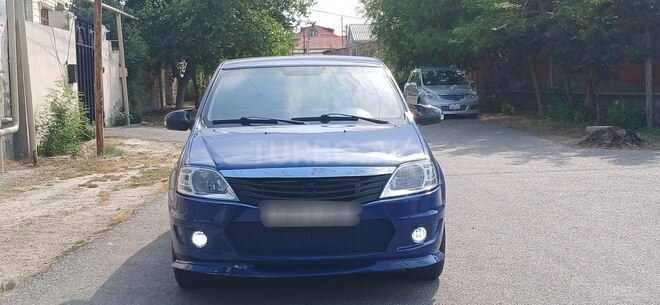 Renault Logan-1