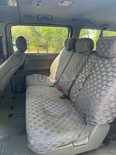 Hyundai H-1-6