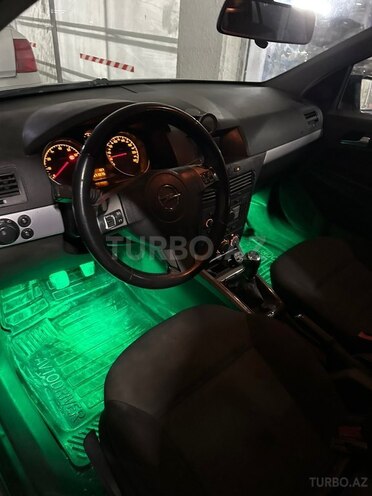 Opel Astra-19