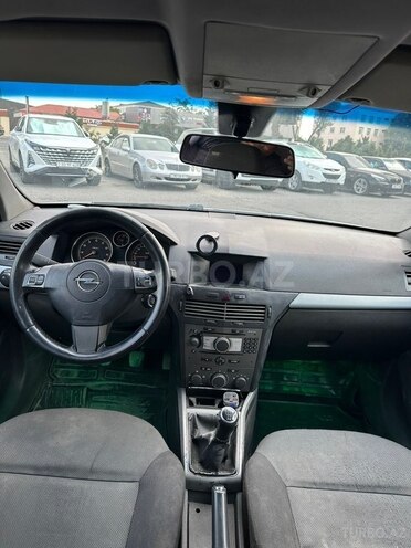 Opel Astra-13