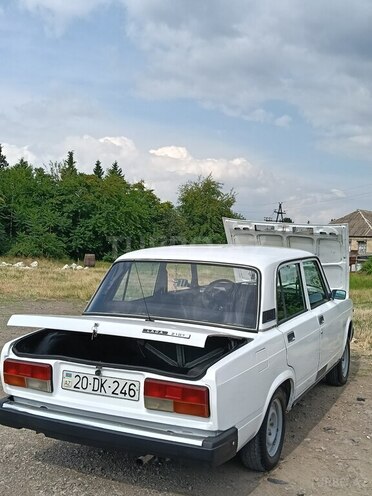 LADA (VAZ) 2107-5