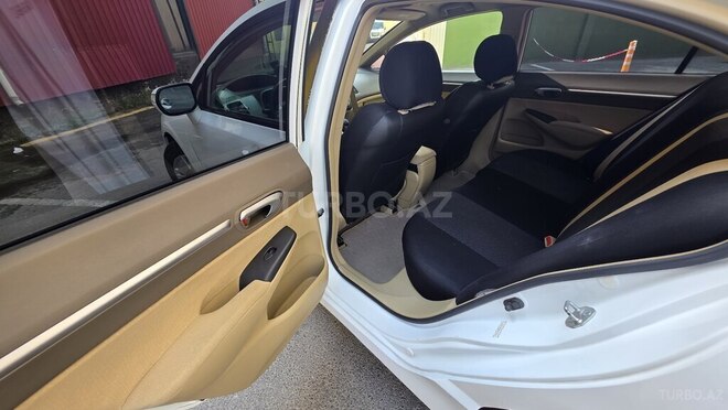 Honda Civic-7