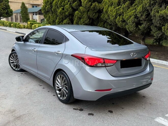 Hyundai Avante-4
