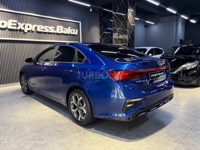 Kia Forte-2