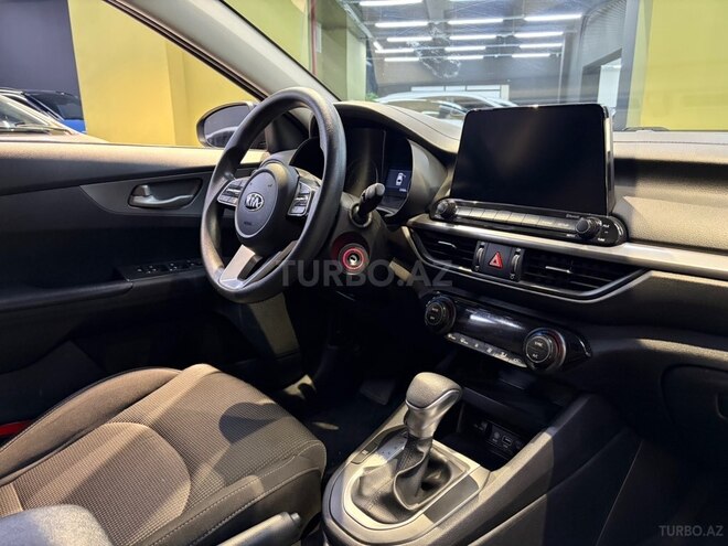 Kia Forte-16