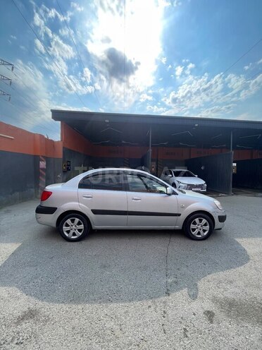 Kia Pride-7