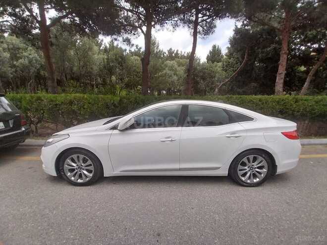 Hyundai Azera-3
