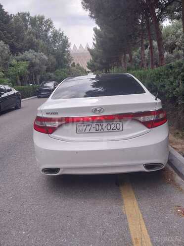 Hyundai Azera-4
