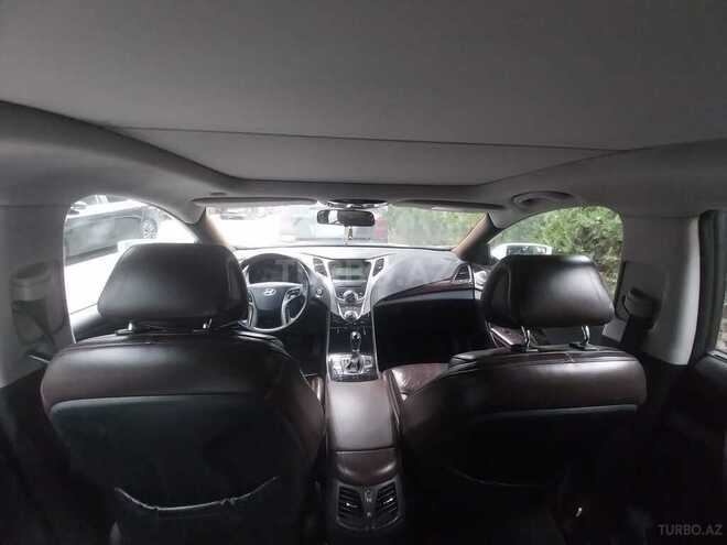 Hyundai Azera-6