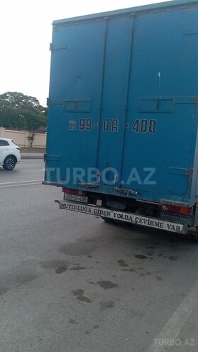 Mercedes Atego 1828-4
