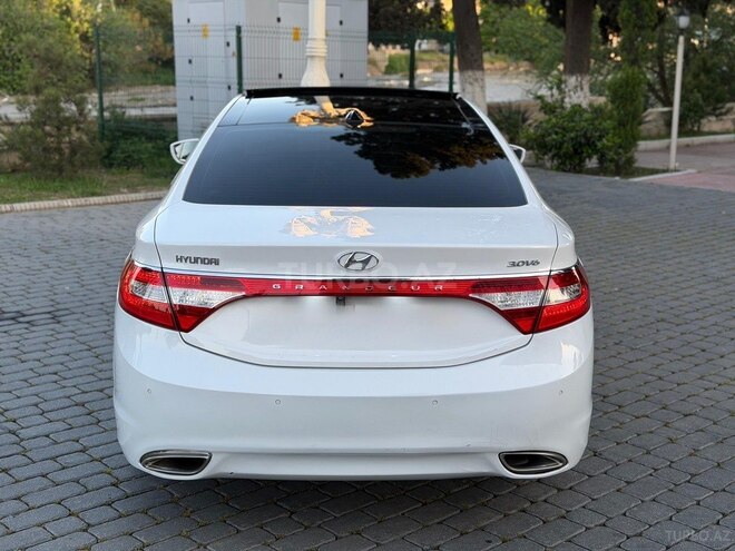 Hyundai Grandeur-6
