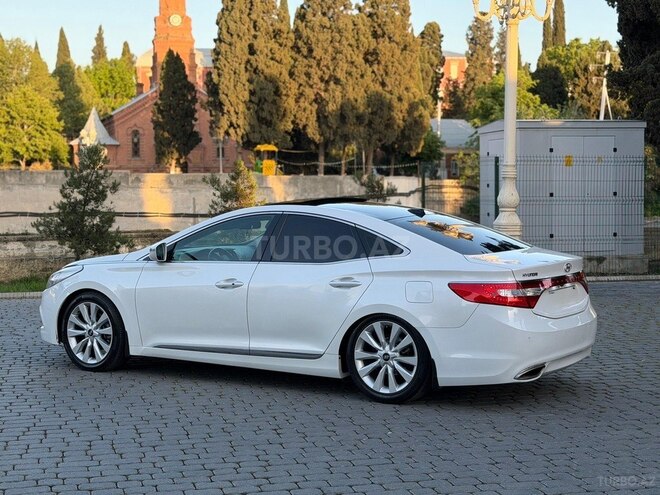 Hyundai Grandeur-5