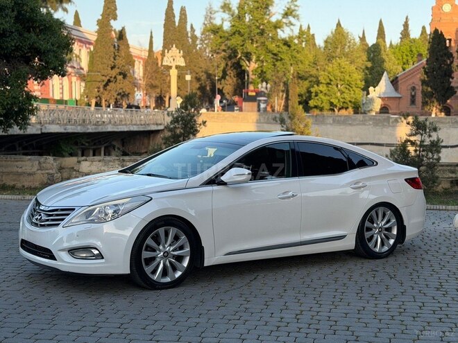 Hyundai Grandeur-2