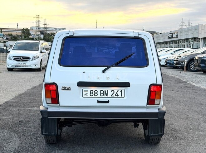 LADA (VAZ) Niva-5