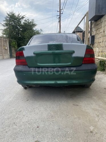 Opel Vectra-2