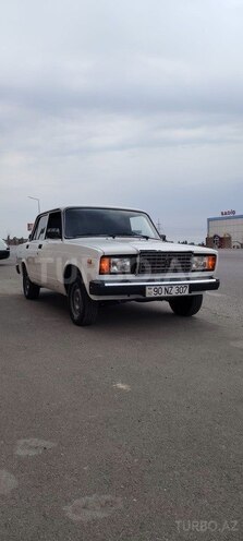 LADA (VAZ) 2107-1